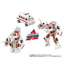 Load image into Gallery viewer, Transformers: Ratchet - Missing Link (C-15) [Takara Tomy] Maple and Mangoes
