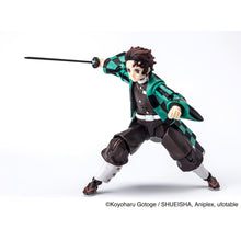Load image into Gallery viewer, Demon Slayer: Kimetsu no Yaiba Ultimate Legends High Definition Tanjiro Kamado Action Figure Maple and Mangoes
