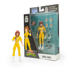 Load image into Gallery viewer, Teenage Mutant Ninja Turtles April O&#39;Neil BST AXN 5-Inch Action Figure Maple and Mangoes
